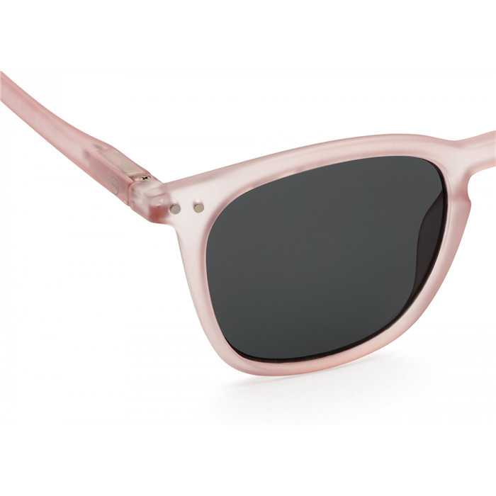 Trapeze E Pink Grey lenses